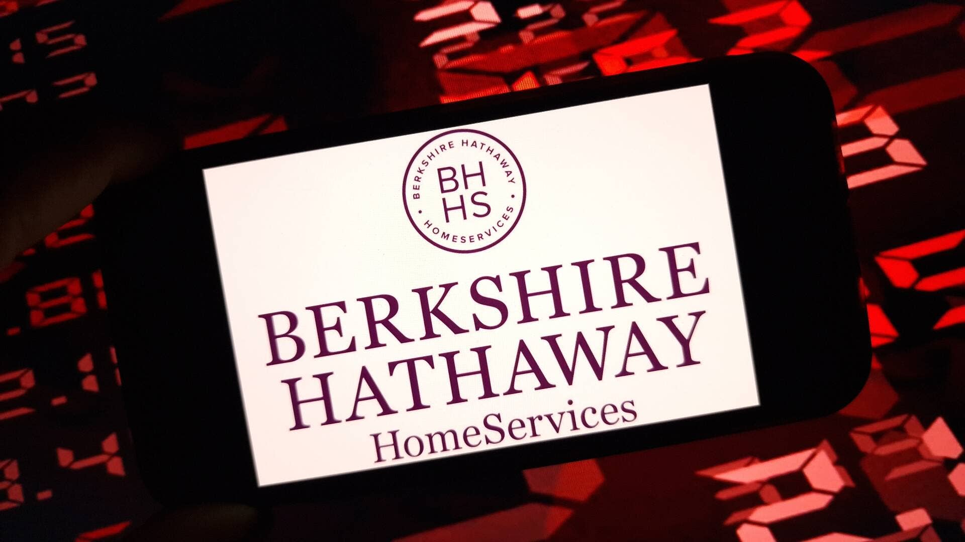 Warren Buffett's Berkshire Hathaway predicts mortgage rates result