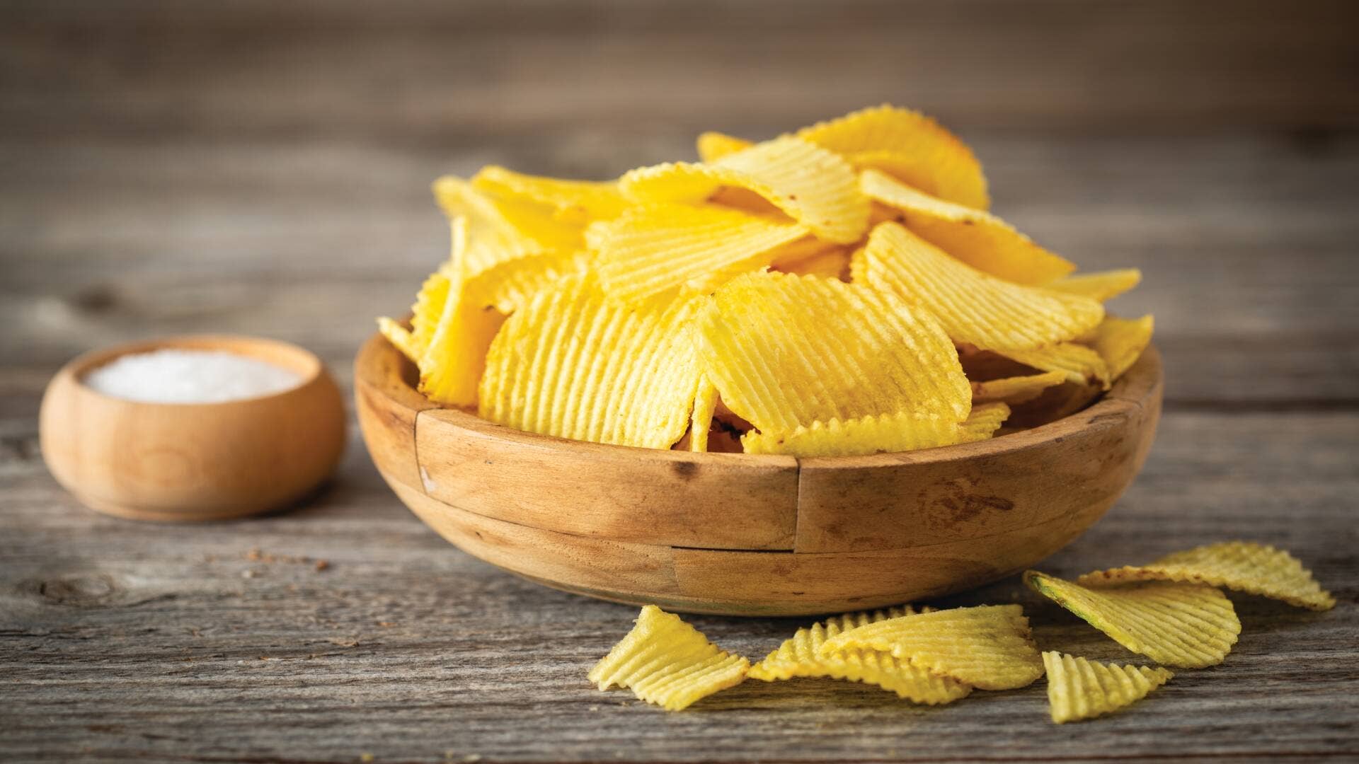 Giant snack company closes key distribution centers, lays of 100s
