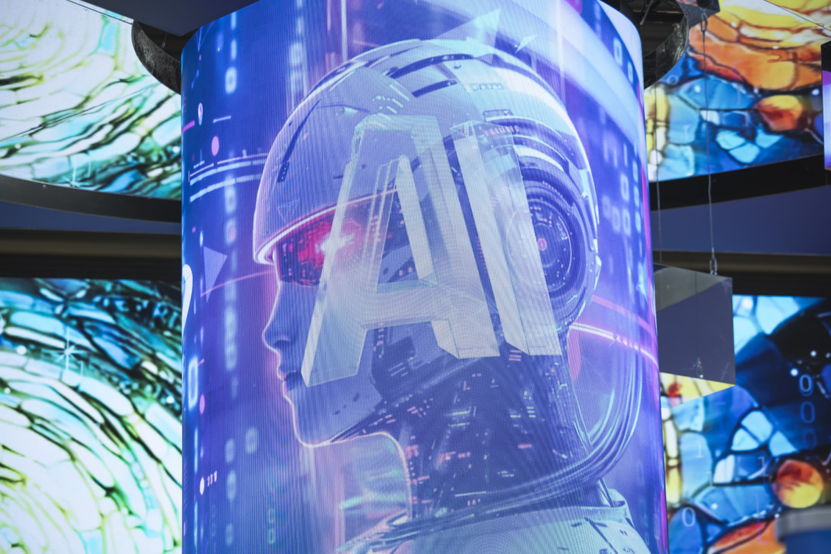 Endüstri Liderleri AI'ın Kaçınılmaz Olduğunu Söylüyor, Ancak Yeni Veriler Başka Şey Söylüyor