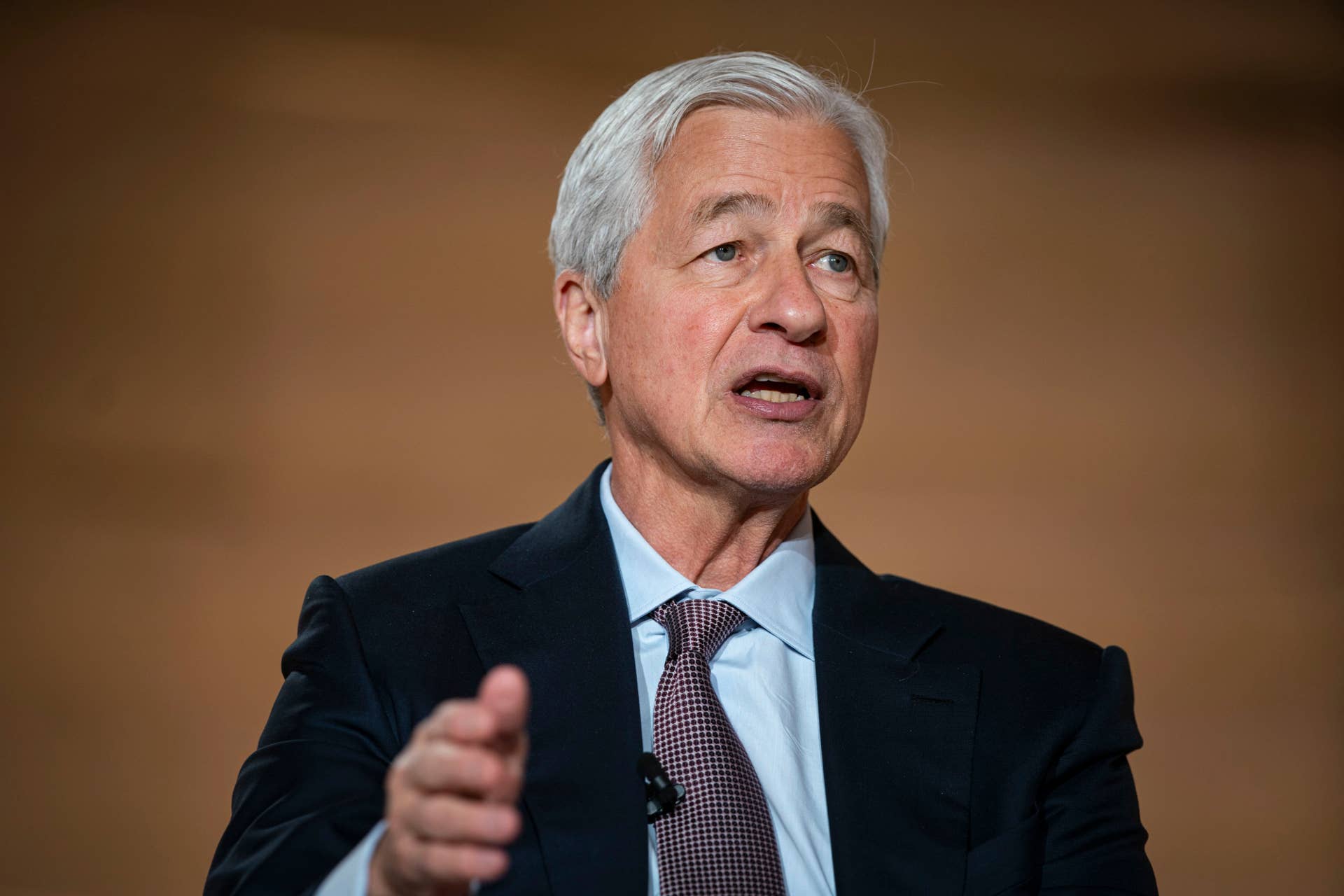 Jamie Dimon just made a bold prediction about AI and your job