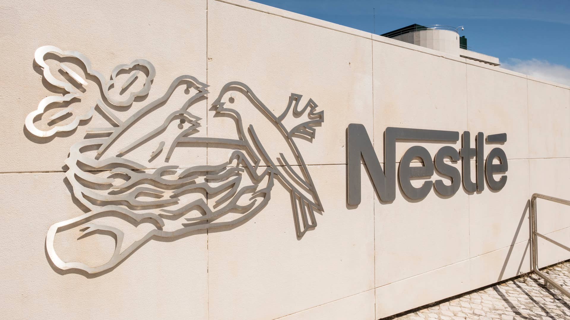 Nestlé brings bold new product line to U.S. grocery stores