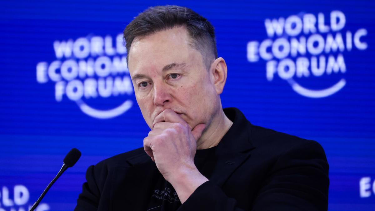 Elon Musk issues apology for not building xAI right