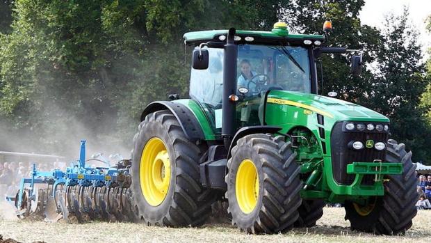 Deere earnings smash forecasts as farm equipment demand drives outlook boost