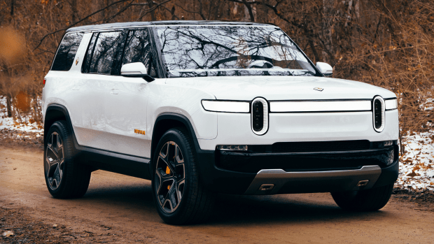 Rivian Makes an Unexpected Gift to Tesla, Ford and GM thumbnail