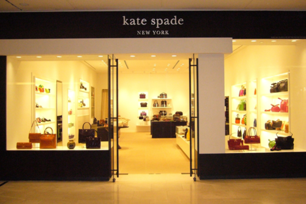 Kate Spade Outlet is selling a $149 tennis necklace for only $59 right now