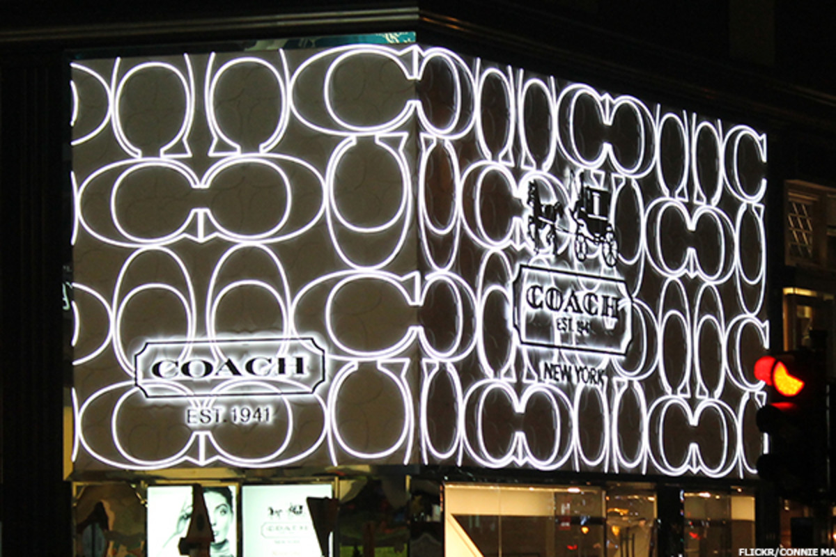 Coach Outlet is selling a $250 crossbody bag for only $99