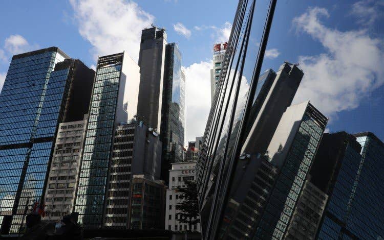 Commercial Real Estate Outlook 2026: Analysts See Signs of Recovery
