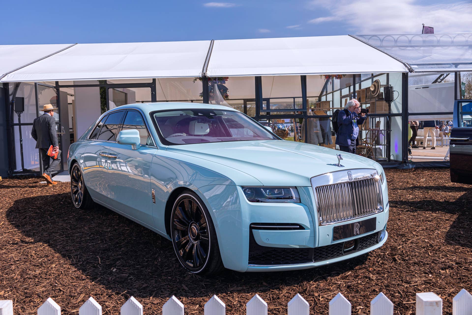 the-rolls-royce-ghost.jpg