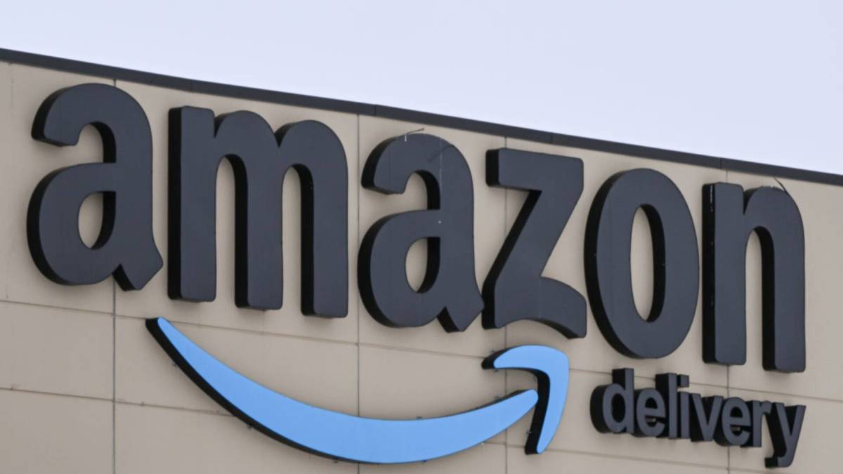 Amazon is selling a 9-drawer dresser for only $37 that 'holds a lot'