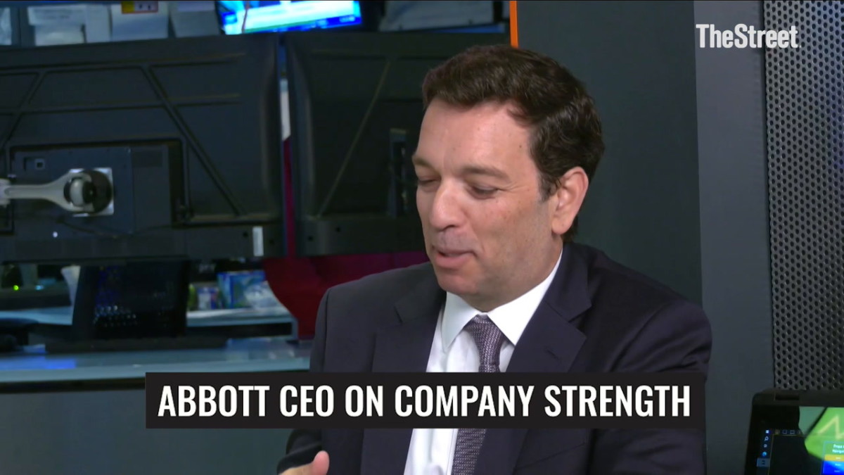 Abbott Labs CEO makes $2M bet as stock sinks