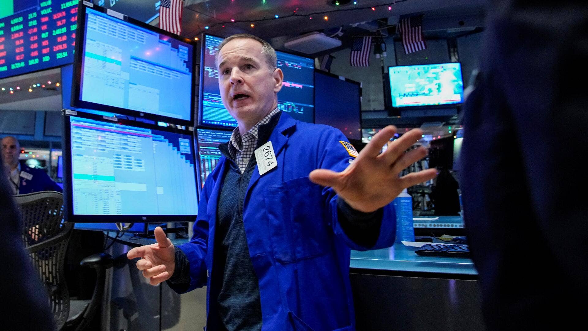 Billionaire fund manager has suprising take on stock market valuation