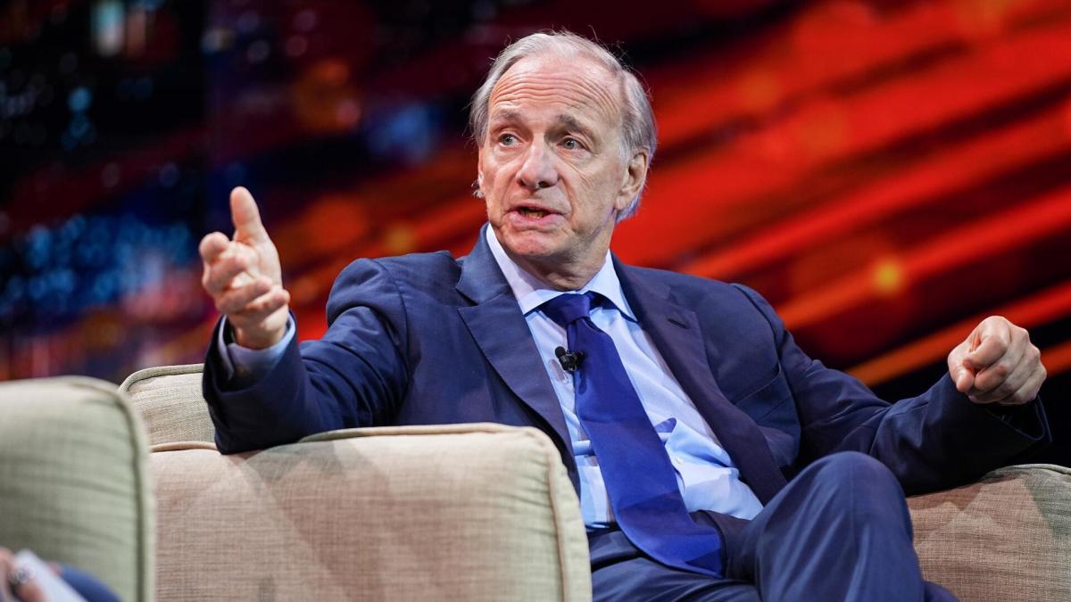 Billionaire Dalio sends 2-word warning as stocks sell-off
