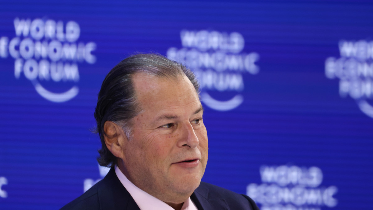 Salesforce stock gets brutal reality check amid software slump