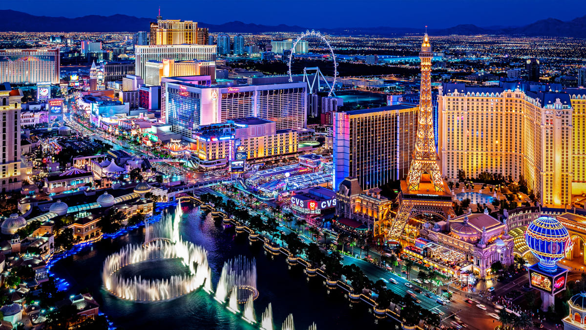 Las Vegas Strip Casino Bets Big on a Bold (Cold) Idea