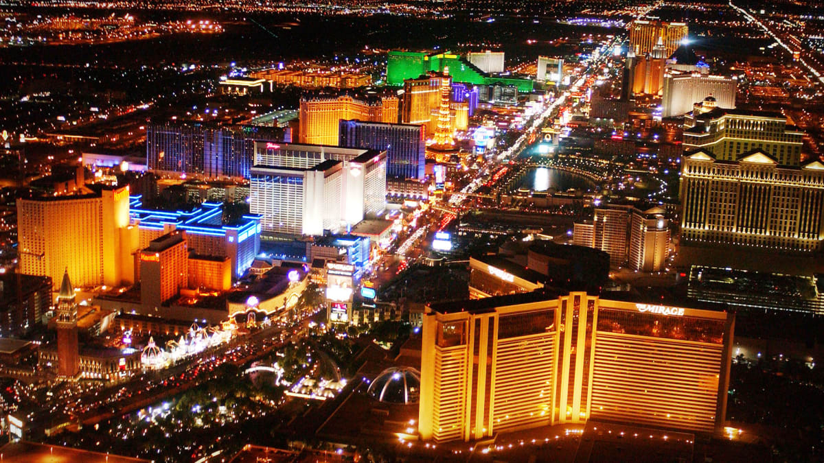 Huge Las Vegas Strip Project Has Big Problems