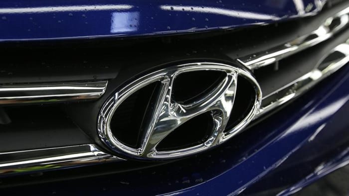 Nearly 1 million vehicles subject to Hyundai recall