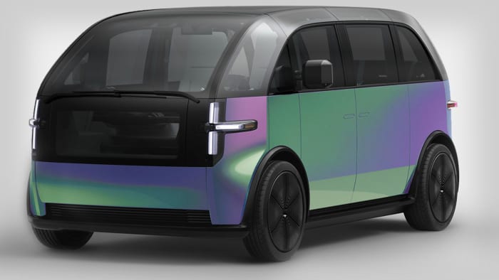 Canoo goes public in reverse merger