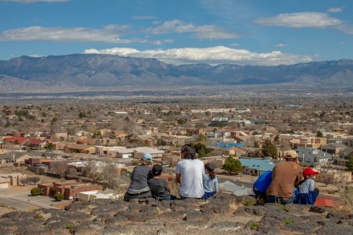 6 albuquerque new mexico Raisa Nastukova : Shutterstock