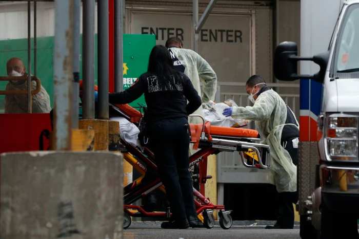 The higher the viral dose, the higher the chance of developing severe COVID-19 that could require hospitalization. AP Photo/Kathy Willens