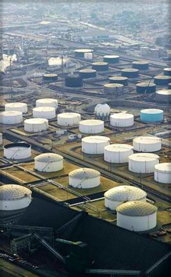 Oklahoma’s Cushing oil storage facility, the largest in the world. Crude Oil Daily