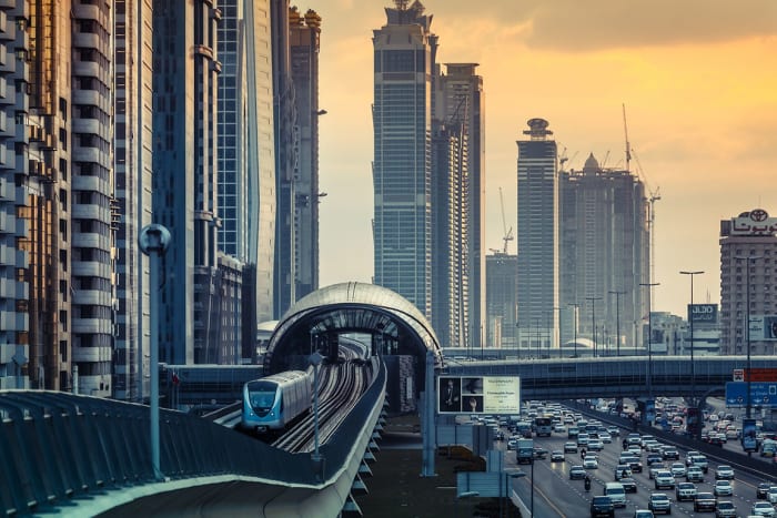 8 civil transportation Dubai UAE Funny Solution Studio : Shutterstock.