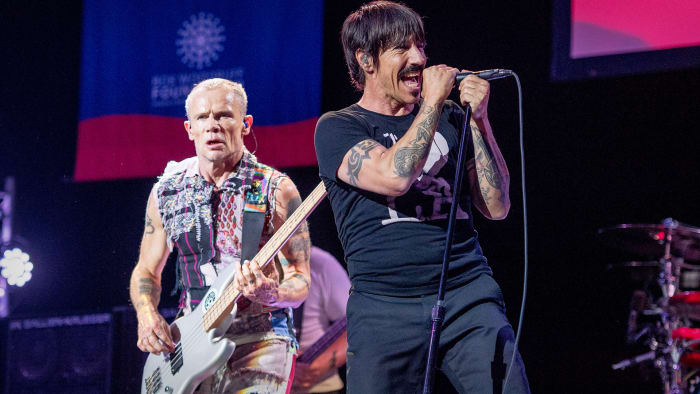 Red Hot Chili Peppers Lead JS