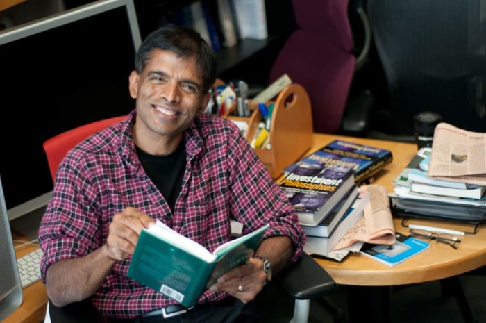 Figure 1 : Le professeur de la NYU, Aswath Damodaran, est une autorité de renommée mondiale en matière d'évaluation des actions.