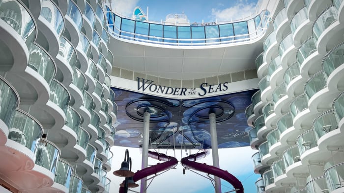 Wonder of the Seas Lead JS