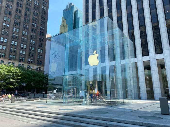 Figure 1: Apple's store in New York, NY.