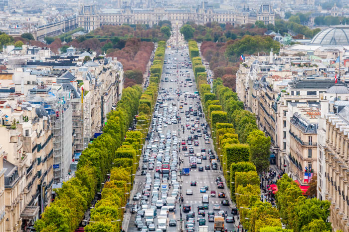 6 paris champs elysees sh