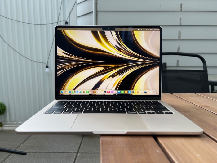 5-apple macbook air m2 review