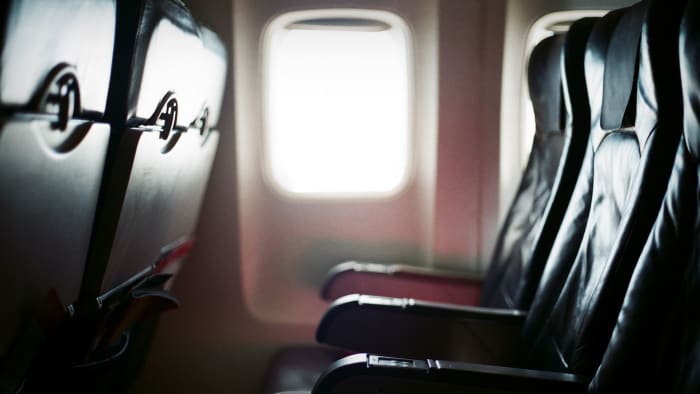 Airplane seats Lead JS