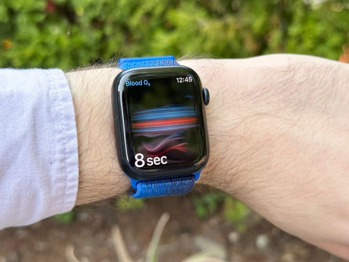 3-apple watch series 8 review
