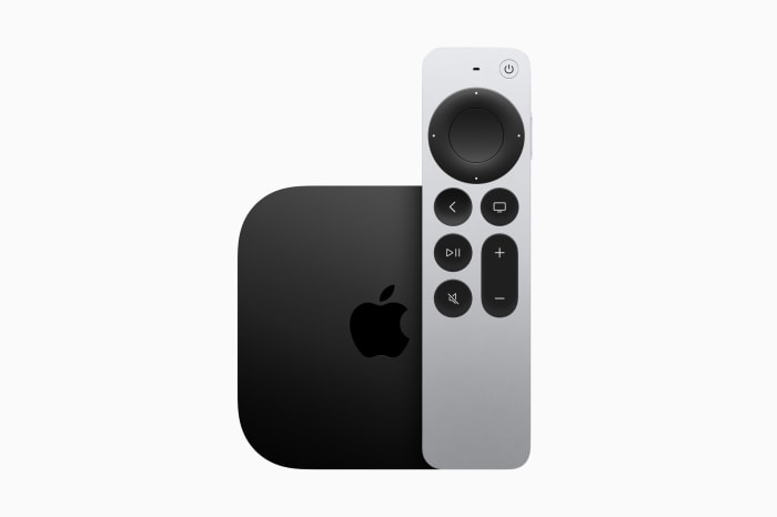 Apple-TV-4K-Siri-Remote-221018