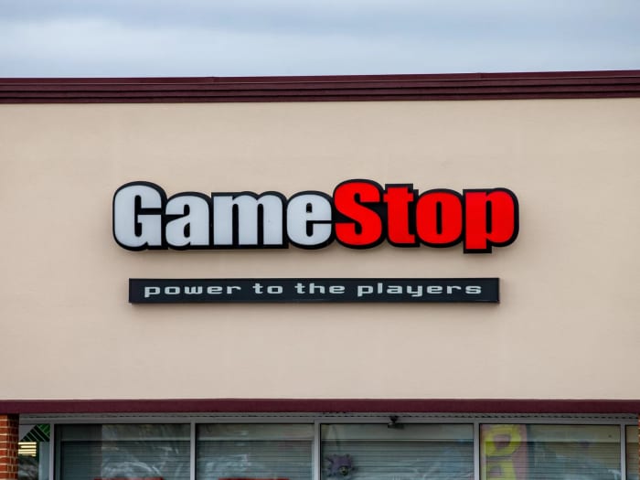 Figure 1: GameStop Stock: Outperforming the Tech Giants in 2022