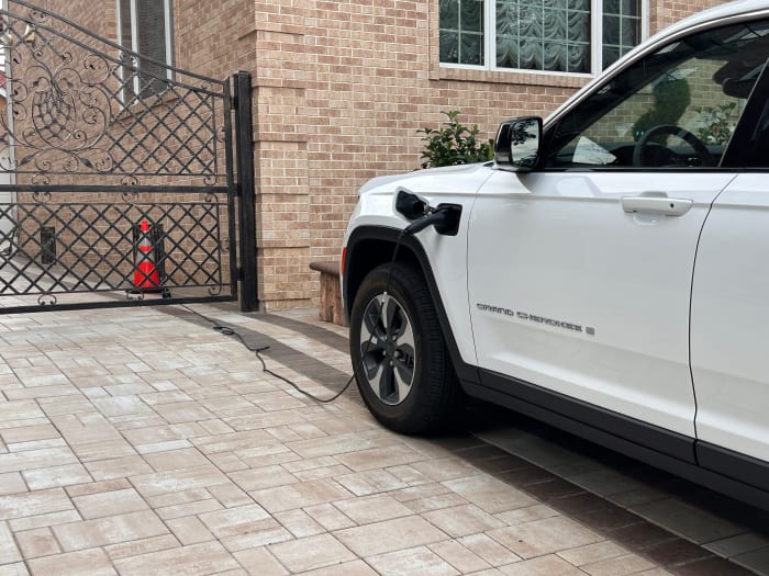 Plugin hybrids are failing to woo over an EVconscious public TheStreet