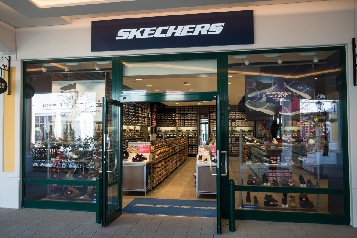 skechers outlet mall