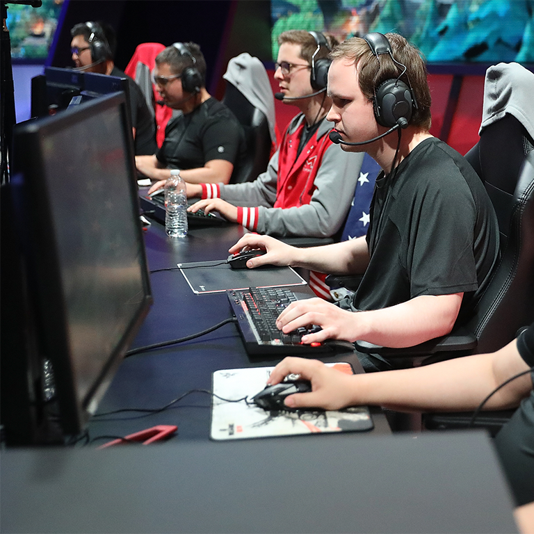 Foto ai ba esport. Школа киберспорта. Киберспорт в школе. Киберспорт школьники. Киберспорт по со.