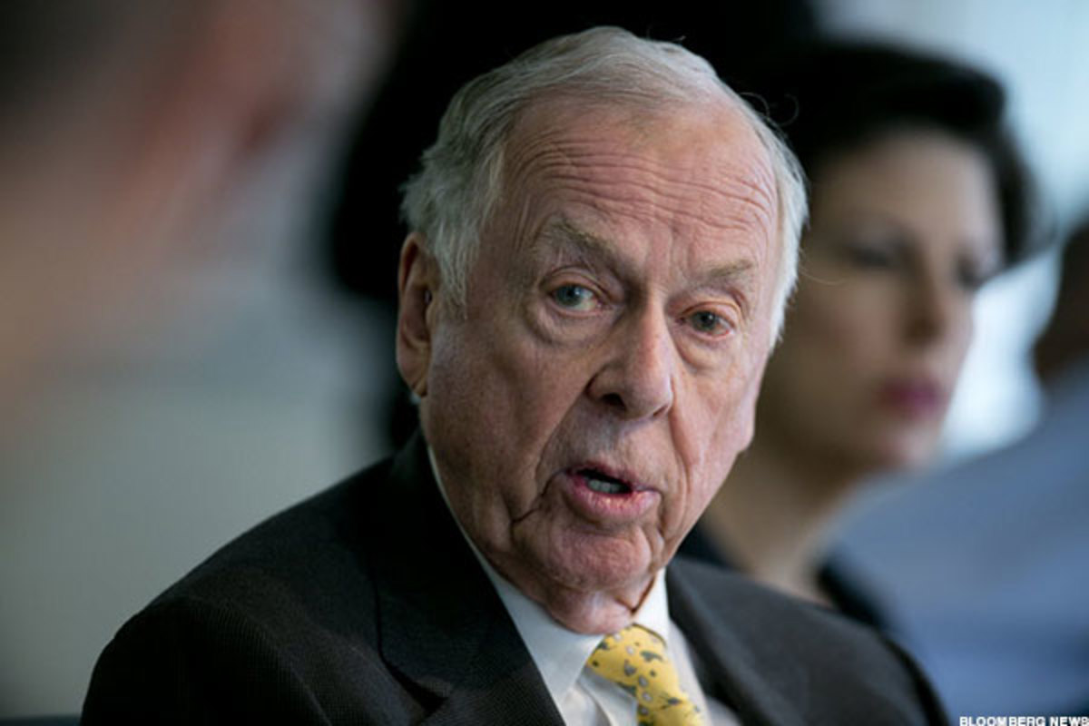 Cramer And Dicker Is T Boone Pickens Right About Oil Prices Thestreet