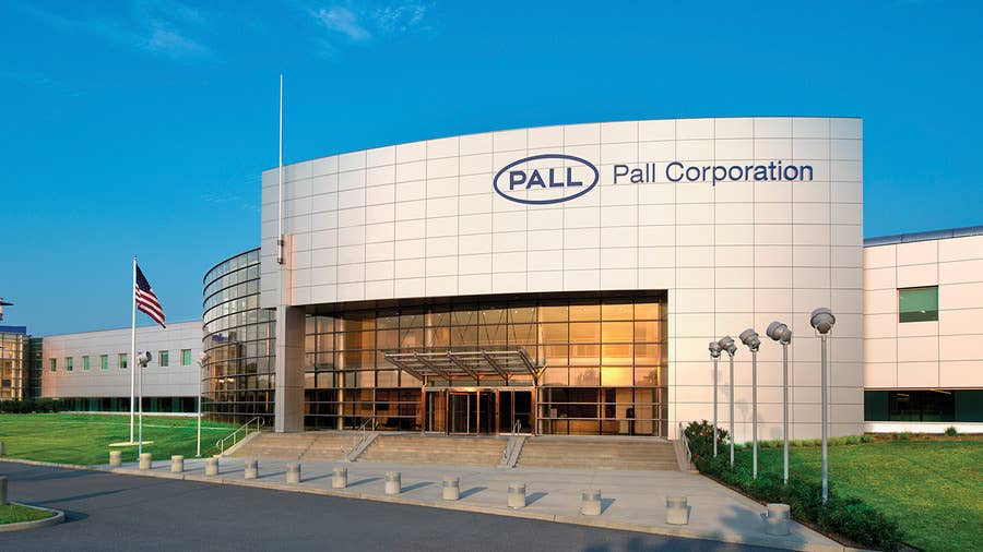 Stocks Pare Losses as Pall Corporation Jumps on Potential Auction