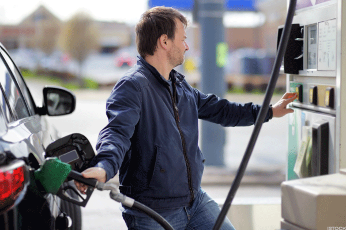 Gasoline Costs May Fall to $2.99 Subsequent Week