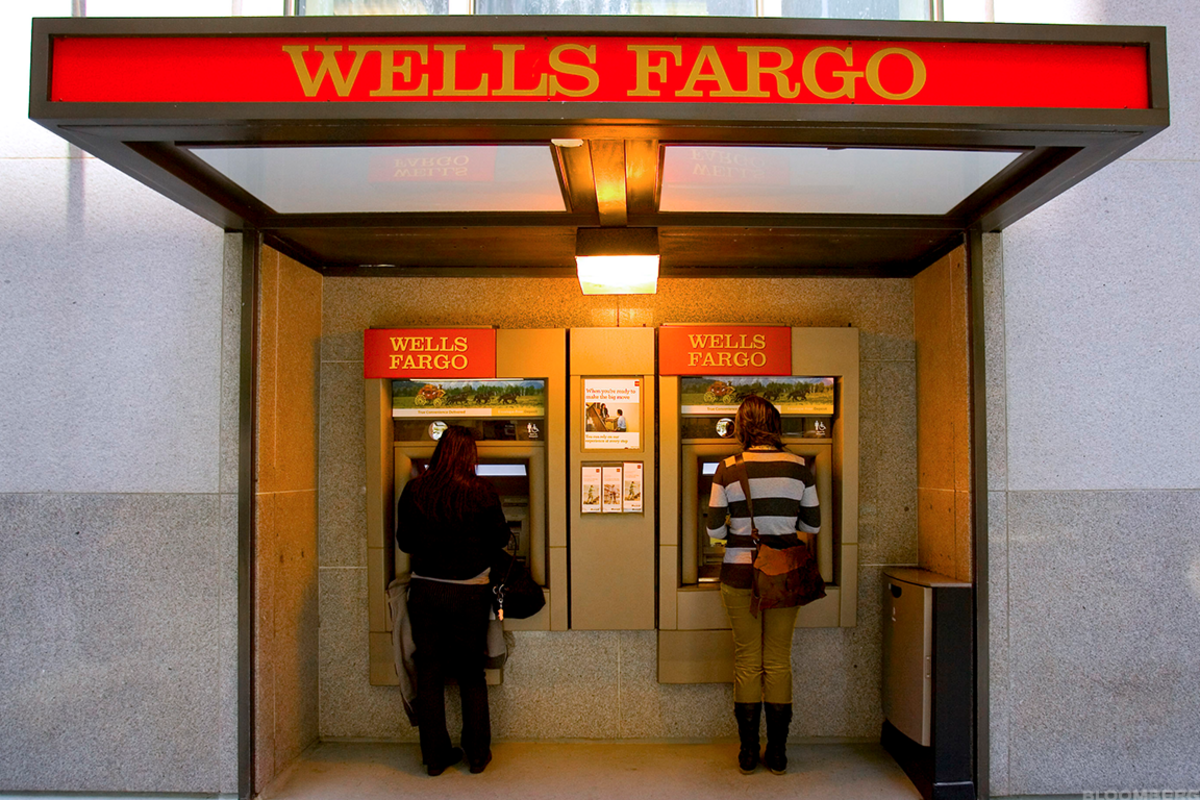 Wells Fargo Debuts 'Greenhouse' Digital Bank Accounts Without