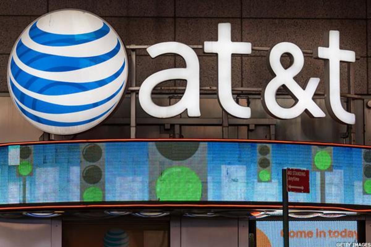 AT&T Stock Gains After Q4 Earnings Beat, Dividend Support