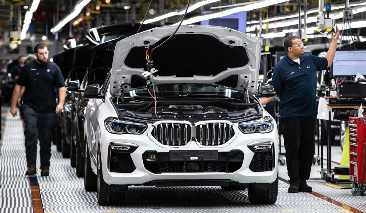 BMW Hit by Information That Might Gradual Its Efforts In opposition to Tesla