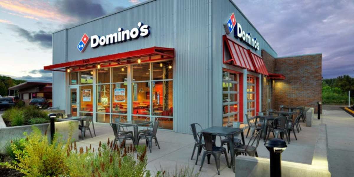 locate dominos locate dominos