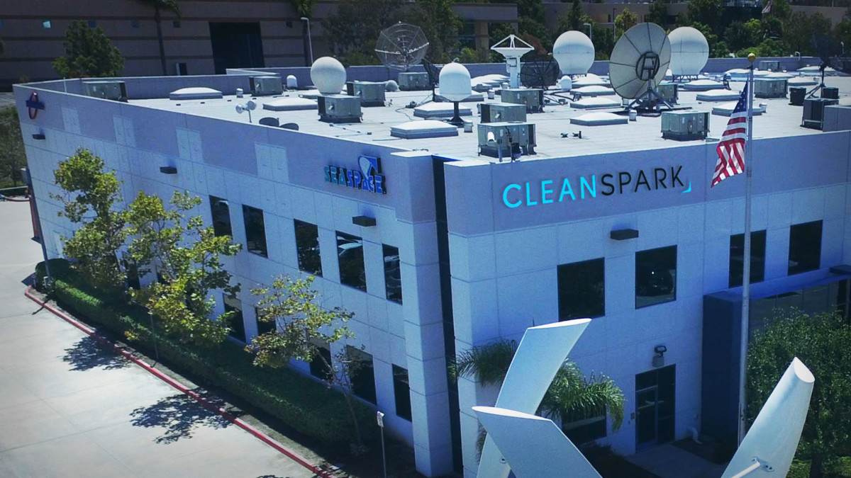 CleanSpark Responds to Short Seller, Launches Investigation - TheStreet
