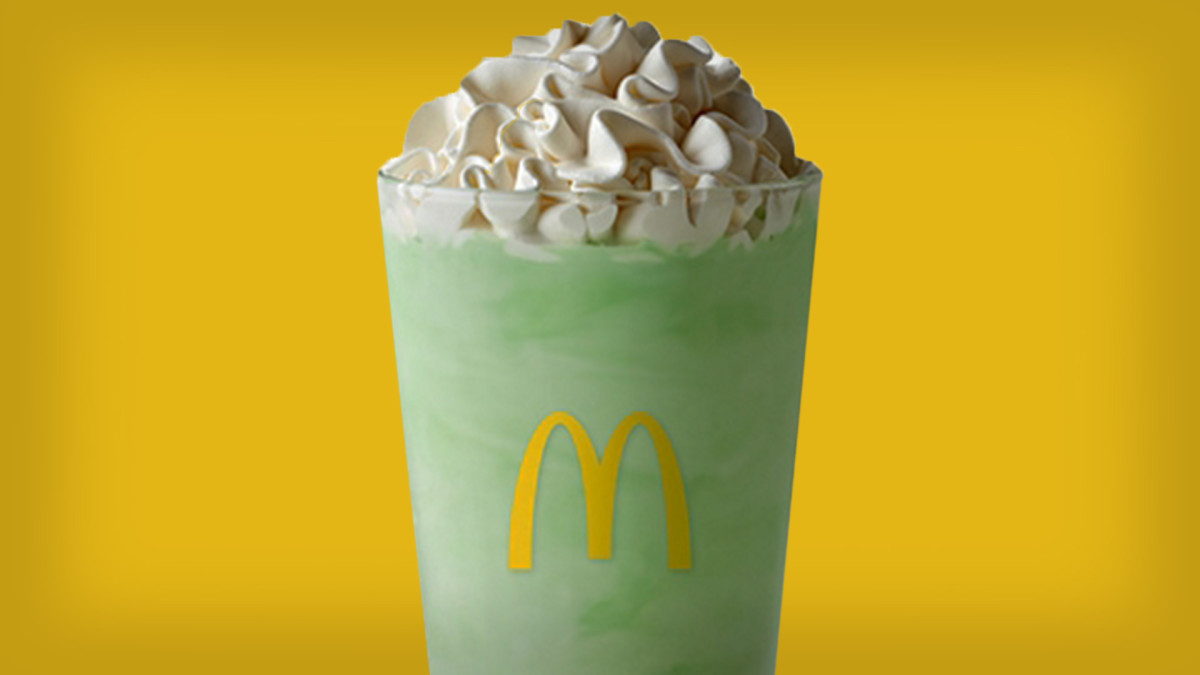 https://www.thestreet.com/.image/t_share/MTc4NjY5MjYxOTAyODQ5Njky/mcdonalds-shamrock-shake.jpg