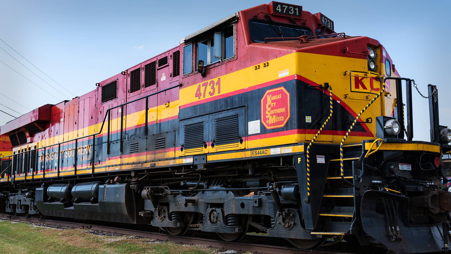 Kansas City Southern Misses Profit Forecast, Confirms 2021 Guidance - Vimarsana News