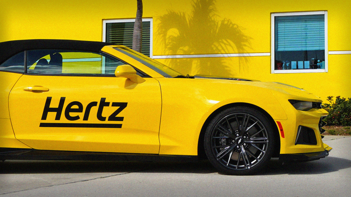 Hertz partners with BP to ship electric vehicles