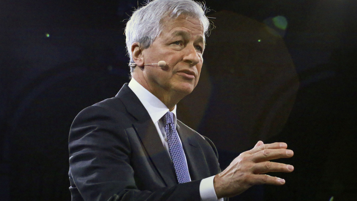 Jamie Dimon delivers startling message about inflation - TheStreet